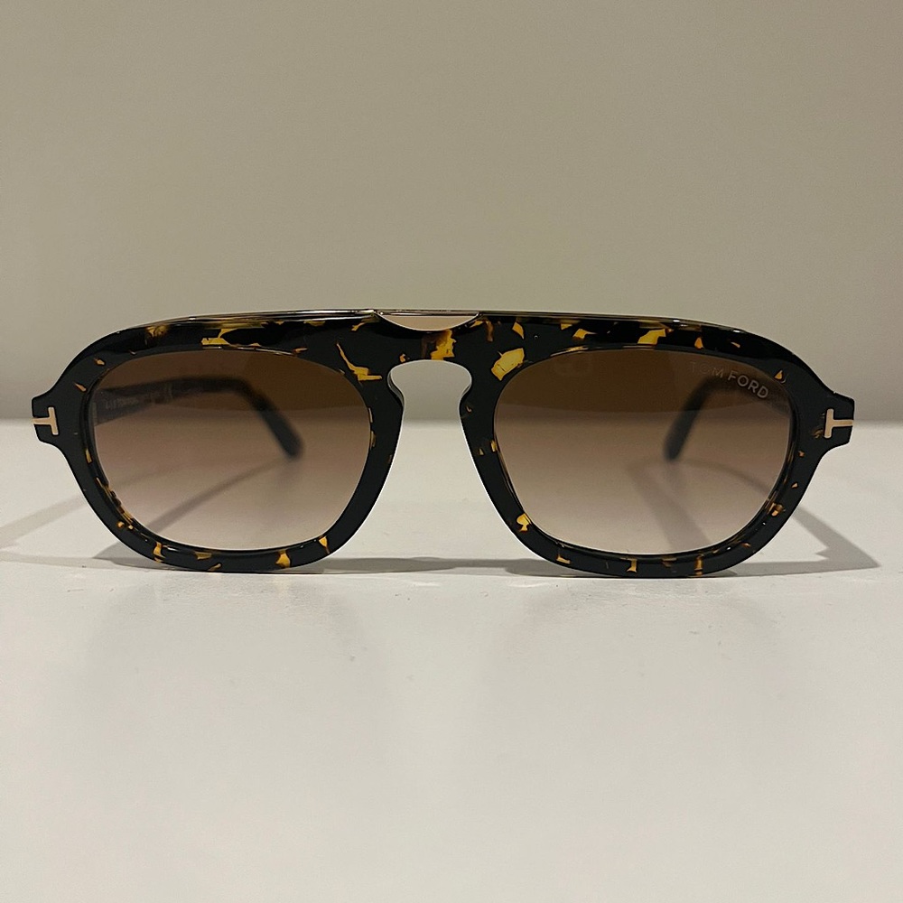 Tom Ford Navigator Sunglasses
